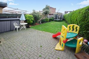 Photo 19- click for photo gallery